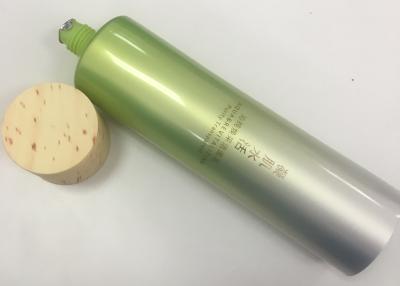 China Kundengebundene Kappen-Kosmetik lamellierte Rohr mit Silkscreen/Gravüre/dem Stempeln zu verkaufen