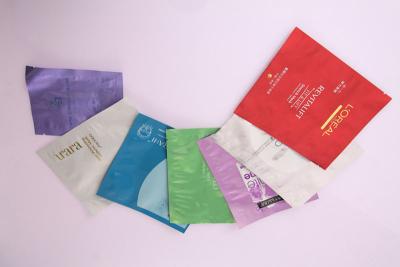 China PET / PE / AL / PE / CPP Laminated Colored Cosmetic Packaging Bag For Face Mask Bags for sale