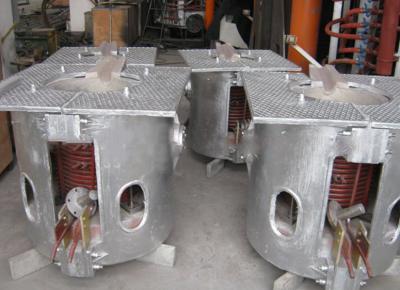 China fusión de acero de frecuencia media eléctrica del horno de inducción 0.25T en venta