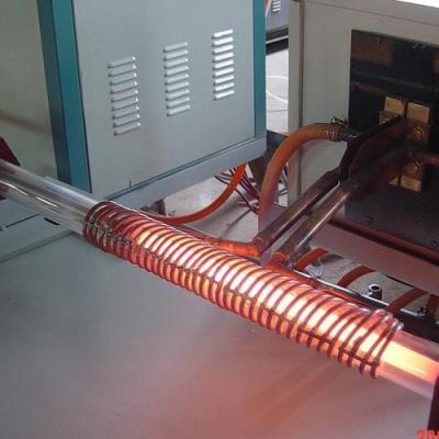 Chine Machine électrique de chauffage par induction de barre ronde éteignant le recuit à vendre