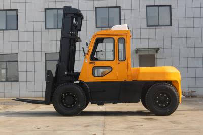 Chine Levage hydraulique diesel à quatre roues de chariot élévateur 10000kg puissant à vendre