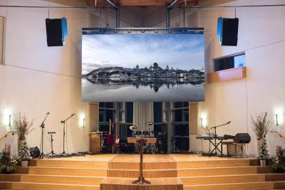 China Indoor LED Display HD P1.875-P4 Video Wall in Church Information Board Lecture Presentation Backdrop for sale