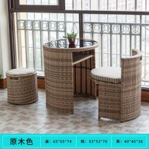 China Muebles ecológicos de tres piezas de ratán impermeables en exteriores mesa de comedor y sillas en venta