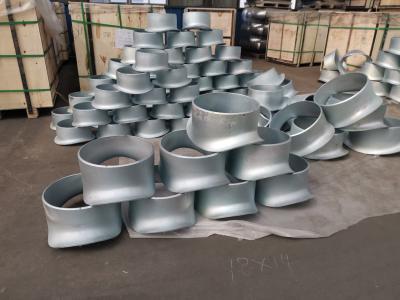 China A234-WPB Saddle Seamless Welded Steel Pipe Tee Varnish Butt Welded Pipe Fitting Elbow galvanized steel pipe for sale