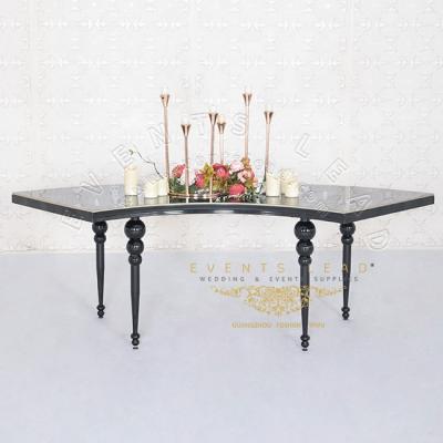 China Combination Black Stainless Steel Banquet Table Furniture Minimalist New Wedding Freestanding Design for sale