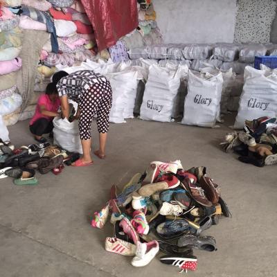 China Smmer Used Sport Shoes Wholesale Africa ， Children  Secondhand Shoes for sale