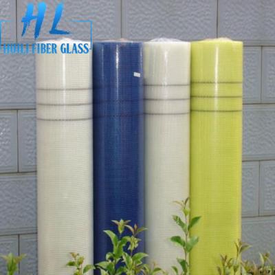 中国 5x5mm 80GSM 60GSMのガラス繊維プロダクト生地のアルカリのモザイクのための抵抗力があるガラス繊維の網ロールスロイス 販売のため