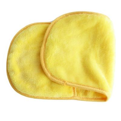 China Polyester 18x40cm Microfiber Makeup Remover Towel Soft Face Washing for sale
