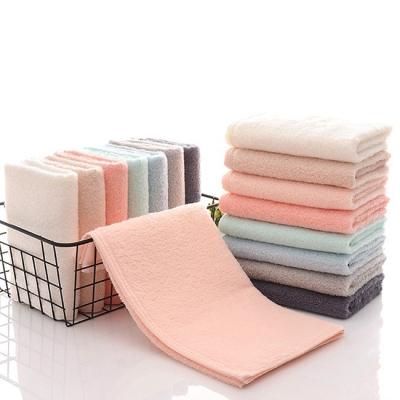 Chine Le coton 100% de Samyong a personnalisé les serviettes enormes de feuilles de Bath à vendre