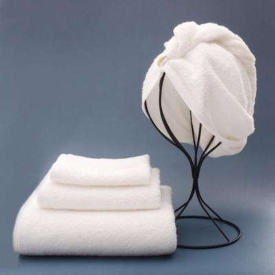 China Large Absorbent Organic Cotton Luxury Bath Hotel Collection Towels Set 70x140cm for sale