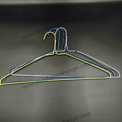 China 18inch Disposable Dry Cleaner Hanger For Laundry Shop-Multi color en venta