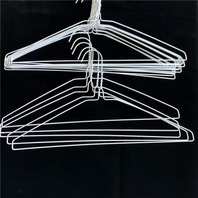 Chine Cintres minces de couleur multi, protection de l'environnement de cintres de la chemise habillée 14.5g à vendre
