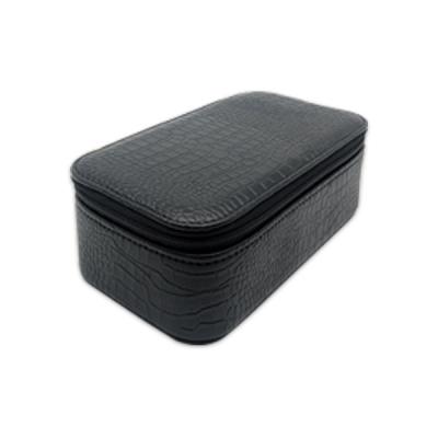 China Panton Color Velvet inside Leather Jewelry Box 15*8*5cm for sale