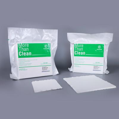 China 6x6 Inch 180g Cleanroom Microfiber Wipes Class 10-100 Industrial Cleaning Cloth for sale