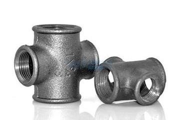China 1.6Mpa Pipe Cross Carbon Steel Socket Weld Fittings for sale