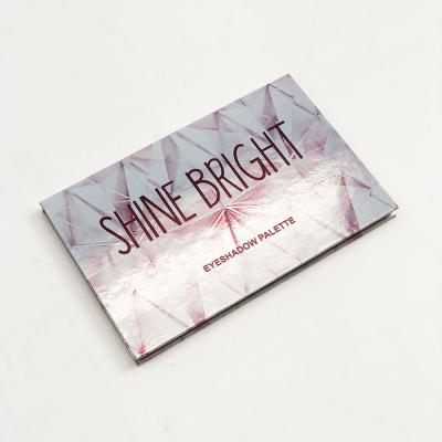 China Caja de paleta de sombras de ojos Shinny Glitter 15pcs Paleta de sombras de ojos con 1 pieza de hoja transparente en venta