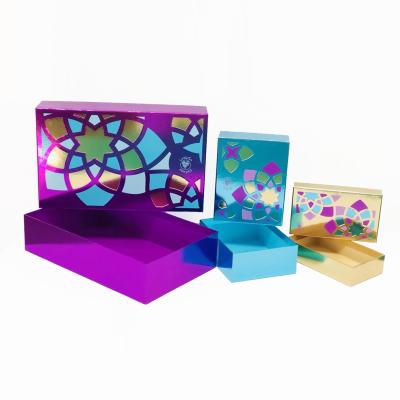 China Matt Varnish Spot UV Cosmetic Packaging Boxes Perfume Packaging Boxes EVA foam for sale