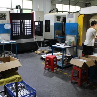 China Piezas que muelen del CNC de la alta precisión con final superficial de capa de pintura del polvo en venta