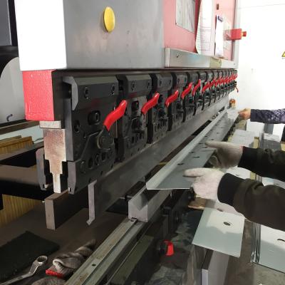 China Laser que corta piezas de chapa de la precisión con el material de cobre amarillo de bronce de aluminio en venta