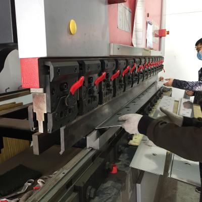 China Laser de alto brilho do electropolimento das peças de chapa metálica da precisão SS316 que corta e que dobra-se à venda