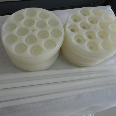 Китай материал полипропилена PP частей CNC высокой точности 0.01mm пластиковый продается