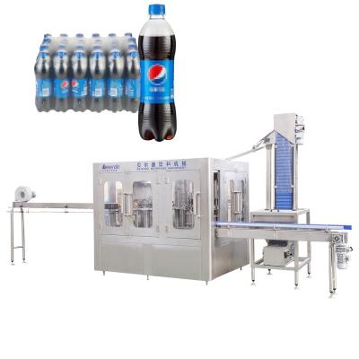 China Máquina de llenado de bebidas carbonatadas para embalaje de botellas de PET en venta