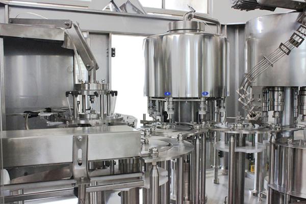 Quality 3 In 1 Beverage Mineral Water Filling Machine For Manufacturing Plant for sale