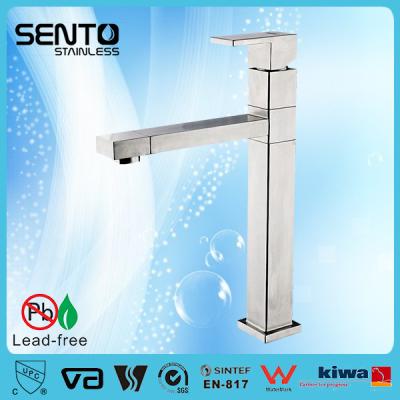 China Modern design stainless steel fitting kitchen sink mixer tap with rotating spout for sale