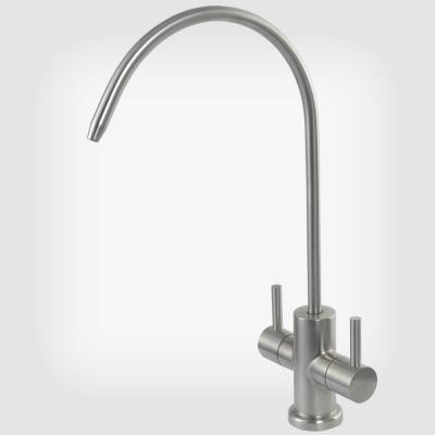China Double Handle Swivel Stainless Steel 304/316 Filter Mixer Ro Filtration Tap for sale