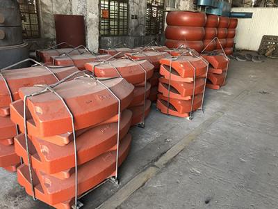 China Vertical Roller Grinding Disc Lining Plate High Chromium Cast Iron en venta