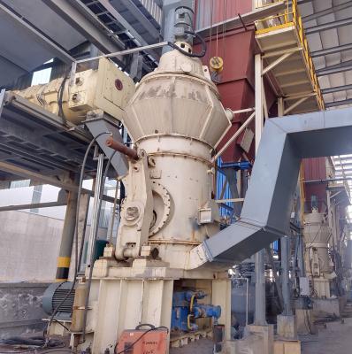 China 40 T/H Vertical Coal Mill Energy Saving High Production Low Consumption en venta