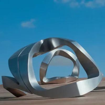 Chine Sculptures modernes abstraites en acier inoxydable de boucle en métal de jardin pour extérieur à vendre