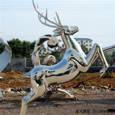 China Modern Garden Decoration Stainless Steel Deer Sculpture Metal Deer Statue for sale