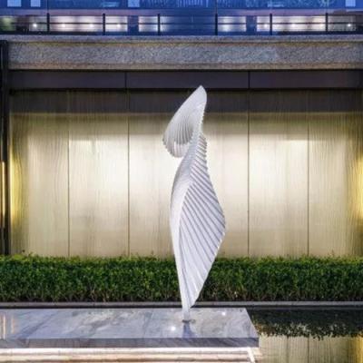 China Al aire libre de Art Abstract Metal Sculptures Decorative del jardín del ODM modificada para requisitos particulares en venta