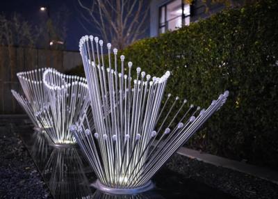 China Hecho a mano de acero inoxidable de las esculturas abstractas al aire libre modernas del metal modificado para requisitos particulares en venta