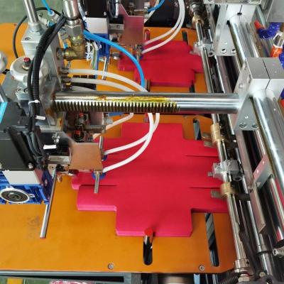 China Steifer Kasten, der den Maschinen-Schmuck-Kasten herstellt Maschine Auatomatic den steifen Kasten macht Linie herstellt zu verkaufen