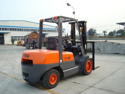 China 4 Wheel 5 Ton ISUZU Ride On Forklift Truck Port Hills Forklift With CE Certificate for sale
