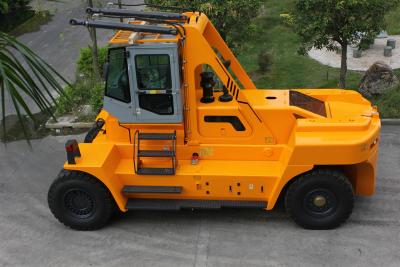 China 2 Stage / 3 Satge Mast 32 Ton Forklift , Material Handling Forklift 4000mm Max Lift Height for sale