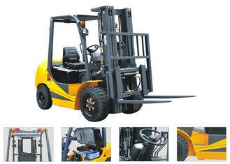 China 2500kg Four Wheel Gasoline LPG Forklift Gas Powered With Three Stage Mast Lift Height 6m for sale