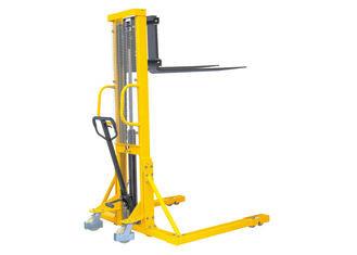China Adjustable Manual Hydraulic Pallet Stacker , Straddle Stacker Forklift High Efficiency for sale