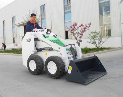 China EPA-de Lader van de de Steunbalkjonge os van het Motorwiel, de Zijvrachtwagens van de de Doorganglift van de LadingsVorkheftruck Smalle Te koop