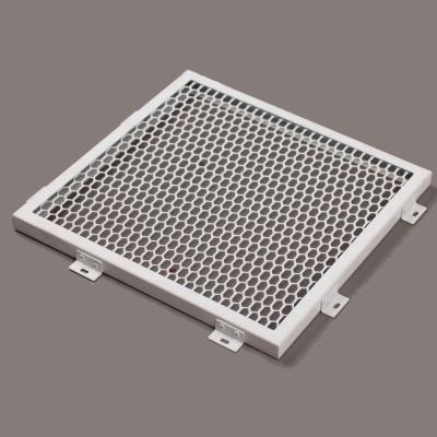 China Fireproof Expanded Mesh Ceiling Panel 20x40mm 0.4mm-3.5mm Thick for sale