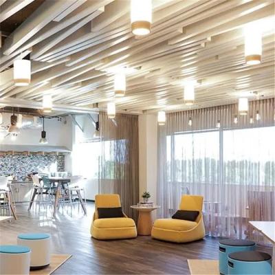 China Extruded Baffle Aluminum Strip Ceiling 40x200mm Non Parallel for sale