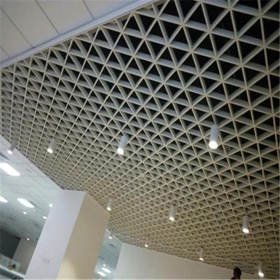Chine grille en aluminium de plafond de cellules de 100*100*100mm d'épaisseur ouverte triangulaire du plafond 0.5mm à vendre