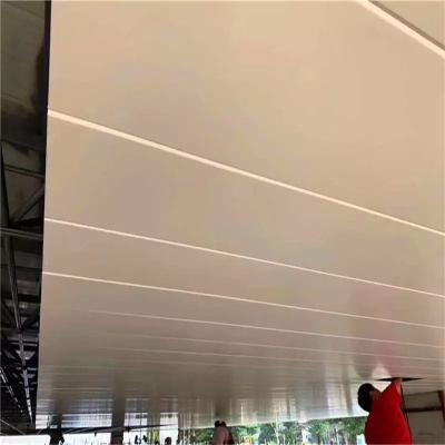 中国 300x3000mm Aluminum H-Strip Ceiling For Convention Center Wall Decoration 販売のため