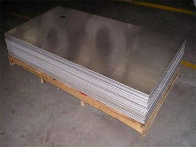 China Hoja 3003/6061 de la aleación de aluminio del final del molino para la construcción de edificios en venta