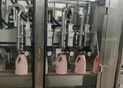 China Relleno líquido del consumo 300L/Min Electric Liquid Filling Machine Sus304 del gas y máquina que capsula en venta