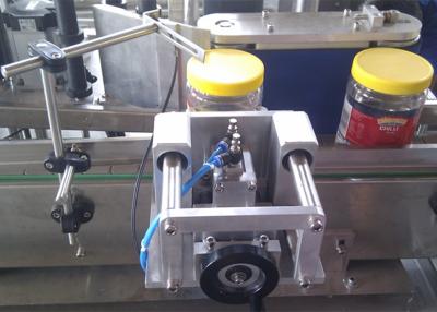 China máquina de etiquetado adhesiva de 20-100bottle /min 2000 x 1000 x 1300 milímetros en venta