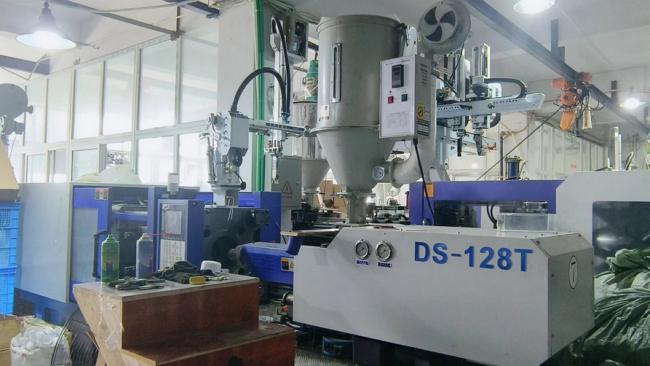 Injection Molding Machine