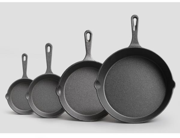 Quality Cast Iron Frying Pan 9-30cm Pre-seasoned Skillet for Both Indoor Outdoor Cooking for sale